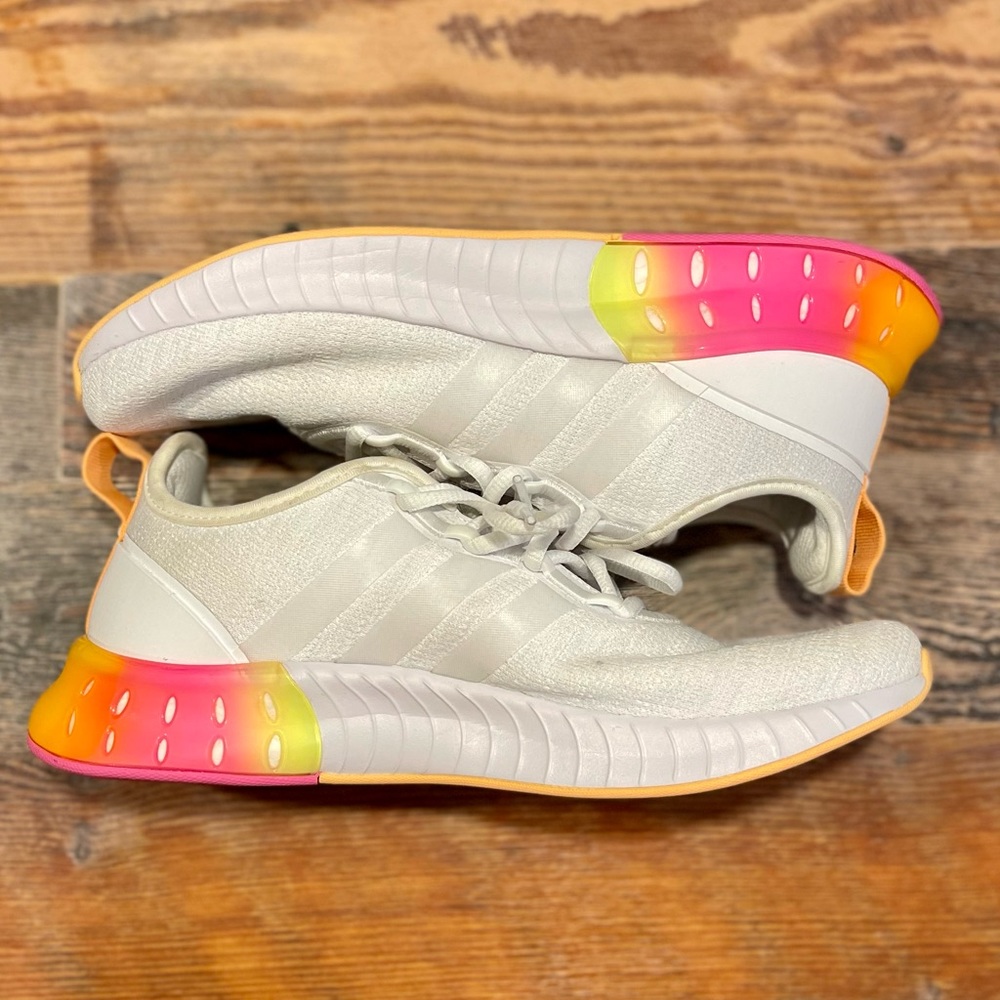 Adidas Tennis Shoes